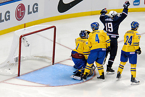 2010 IIHF World U20 Championship (Angelo Lisuzzo)