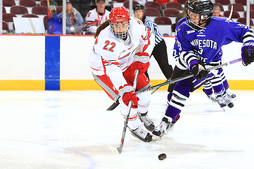 Maddy Field of Ohio State plays against Minnesota State (www.BigTenPhoto.com / Walt Middleton Photography 2011)