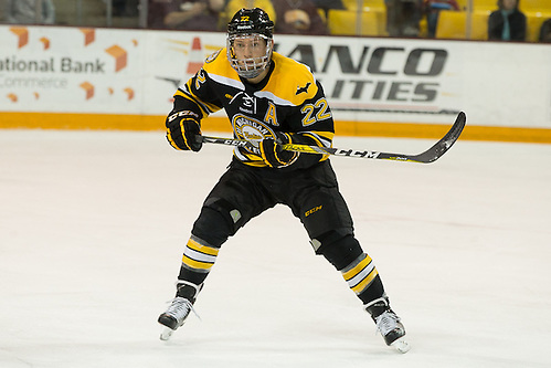 02 Oct 16:  Shane Hanna (Michigan Tech - 22). The University of Minnesota Duluth Bulldogs host the Michigan Technological University Huskies in a non-conference matchup at Amsoil Arena in Duluth, MN. (Jim Rosvold/USCHO.com)