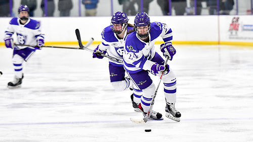 Maeve Reilly of Holy Cross (Tim Brule)