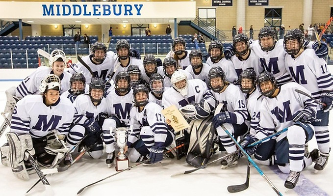 Middlebury celebrates its first Panther/Cardinal Classic title since 2005 (Middlebury Athletics)