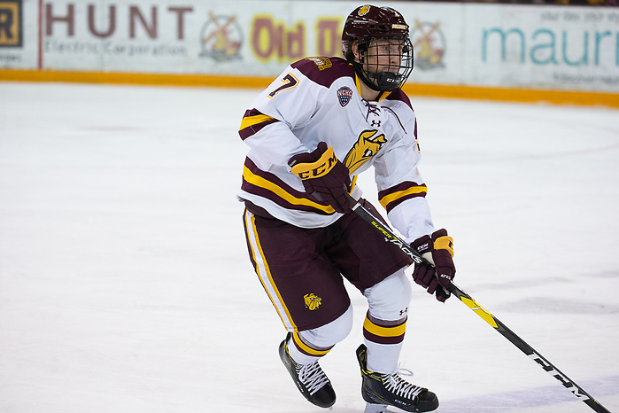 6 Oct 18: Scott Perunovich (Minnesota Duluth - 7). The University of Minnesota Golden Gophers play against the University of Minnesota Duluth Bulldogs in a non-conference matchup at AMSOIL Arena in Duluth, MN. (Jim Rosvold/University of Minnesota)