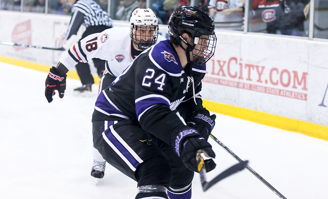 Edwin Hookenson (MSU-24) Judd Peterson (SCSU-18) 2018 Jan. 12 The St.Cloud State University Huskies host Mankato State University n a non conference matchup at the Herb Brooks National Hockey Center in St. Cloud, MN (Bradley K. Olson)